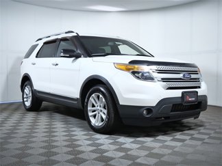 Used 2013 Ford Explorer XLT image 1