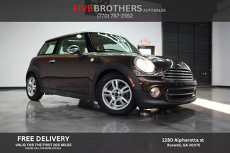 Used 2011 MINI Cooper Hardtop image 1