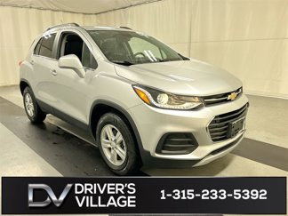 Used 2019 Chevrolet Trax LT w/ LT Convenience Package image 1