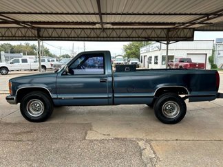 Used 1988 Chevrolet Silverado 3500 2WD Regular Cab image 1