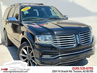 Used 2016 Lincoln Navigator Reserve image 1