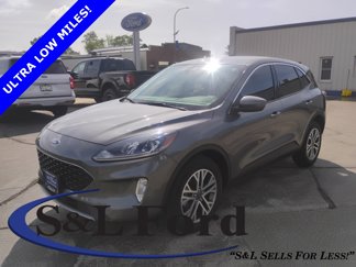 Certified 2022 Ford Escape SEL image 1