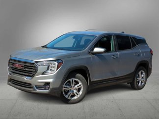 Used 2024 GMC Terrain SLE image 1