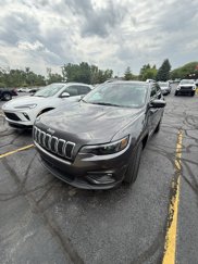 Used 2021 Jeep Cherokee Latitude Plus image 1