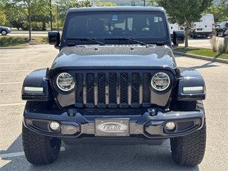 Used 2021 Jeep Gladiator Overland video 2