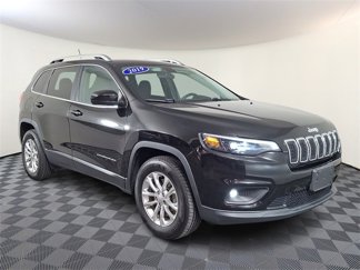 Used 2019 Jeep Cherokee Latitude w/ Popular Appearance Group image 1