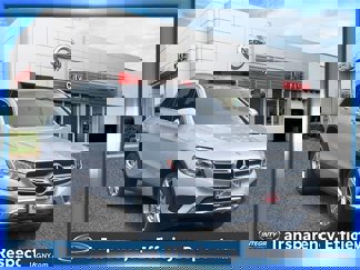 Used 2017 Mercedes-Benz GLC 300 4MATIC image 1