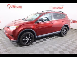 Used 2018 Toyota RAV4 SE image 1