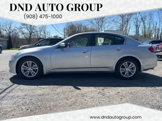 Used 2015 INFINITI Q40 AWD w/ Navigation Package image 1