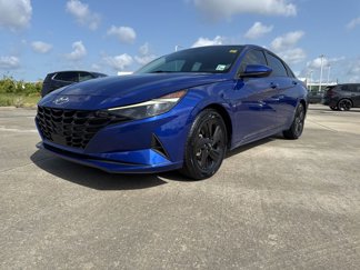 Used 2021 Hyundai Elantra SEL w/ Convenience Package image 1