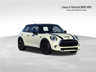 Used 2020 MINI Cooper S image 1