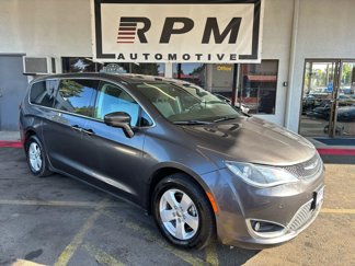 Used 2019 Chrysler Pacifica Touring Plus w/ Advanced Safetytec Group image 1