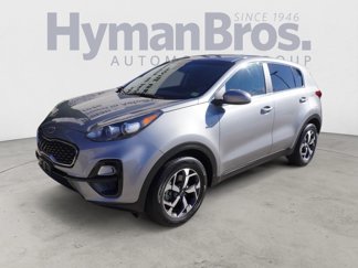 Used 2022 Kia Sportage LX image 1