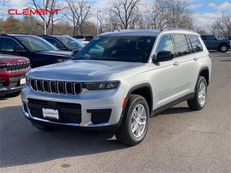New 2025 Jeep Grand Cherokee L Laredo image 1
