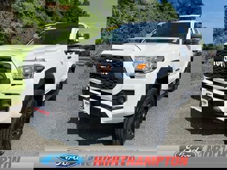 Used 2021 Toyota Tacoma SR image 1