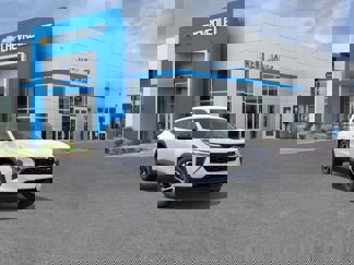 New 2025 Chevrolet Trax RS image 1