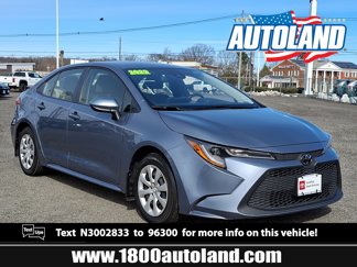 Used 2022 Toyota Corolla LE image 1