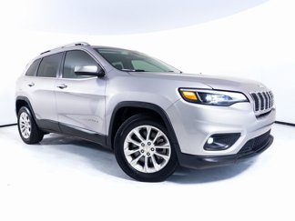 Used 2019 Jeep Cherokee Latitude w/ Popular Appearance Group image 1