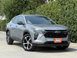 Used 2024 Chevrolet Trax RS w/ Driver Confidence Package video 2