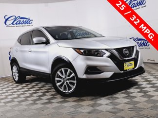 Used 2022 Nissan Rogue Sport S image 1