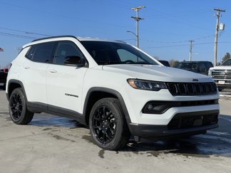 New 2025 Jeep Compass Latitude w/ Altitude Special Edition image 1