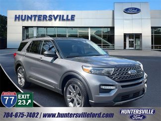 Certified 2021 Ford Explorer XLT w/ Equipment Group 202A image 1
