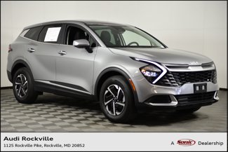 Used 2023 Kia Sportage LX image 1
