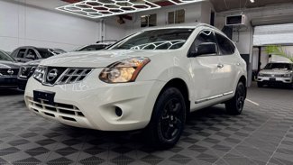 Used 2014 Nissan Rogue S w/ Convenience Package image 1