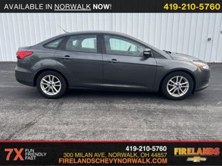 Used 2017 Ford Focus SE image 1