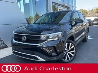 Used 2022 Volkswagen Taos SE image 1