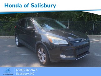 Used 2015 Ford Escape SE image 1