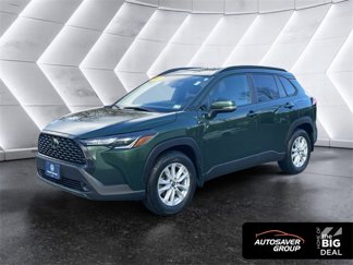 Used 2022 Toyota Corolla Cross LE image 1