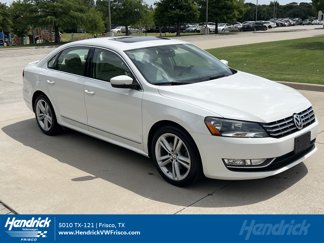 Used 2014 Volkswagen Passat TDI SE image 1