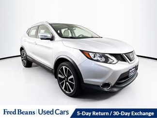 Used 2019 Nissan Rogue Sport SL w/ Premium Package image 1