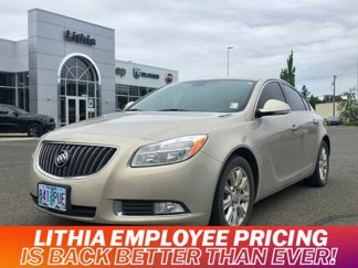 Used 2012 Buick Regal Premium image 1
