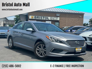 Used 2017 Hyundai Sonata SE image 1
