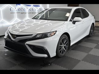 Used 2023 Toyota Camry SE image 1