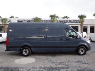 Used 2019 Mercedes-Benz Sprinter 170 image 1