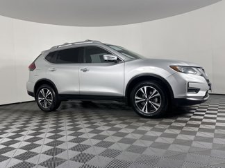 Used 2019 Nissan Rogue SV w/ Premium Package image 1