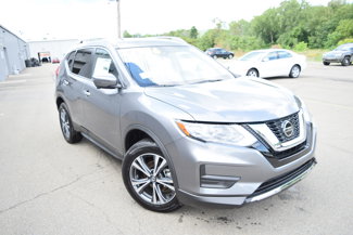 Used 2019 Nissan Rogue SV w/ Premium Package image 1