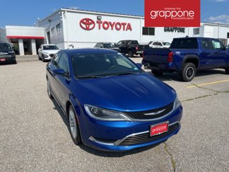 Used 2016 Chrysler 200 Limited w/ Convenience Group image 1
