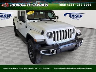 Used 2021 Jeep Gladiator Overland image 1
