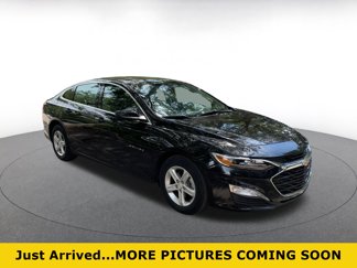 Used 2024 Chevrolet Malibu LT image 1