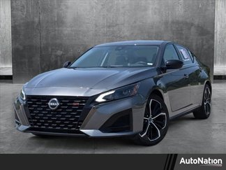 Used 2023 Nissan Altima 2.5 SR image 1