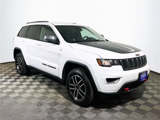 Used 2019 Jeep Grand Cherokee Trailhawk image 1