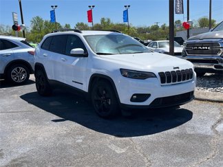 Used 2021 Jeep Cherokee Latitude Plus image 1