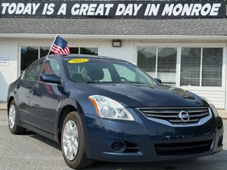 Used 2012 Nissan Altima 2.5 S image 1