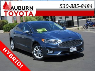 Used 2019 Ford Fusion Energi Titanium image 1