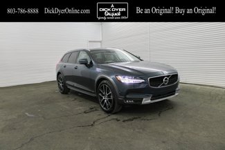 Used 2018 Volvo V90 T6 Cross Country w/ Convenience Package image 1