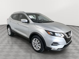 Used 2022 Nissan Rogue Sport SV image 1